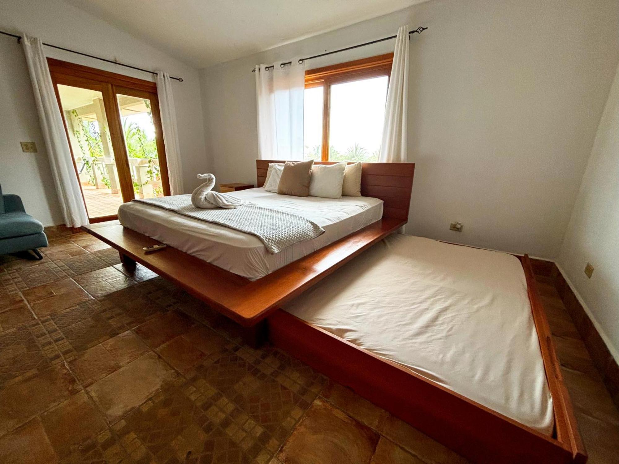 Appartamento Royal Palm Retreat Cabrera Esterno foto